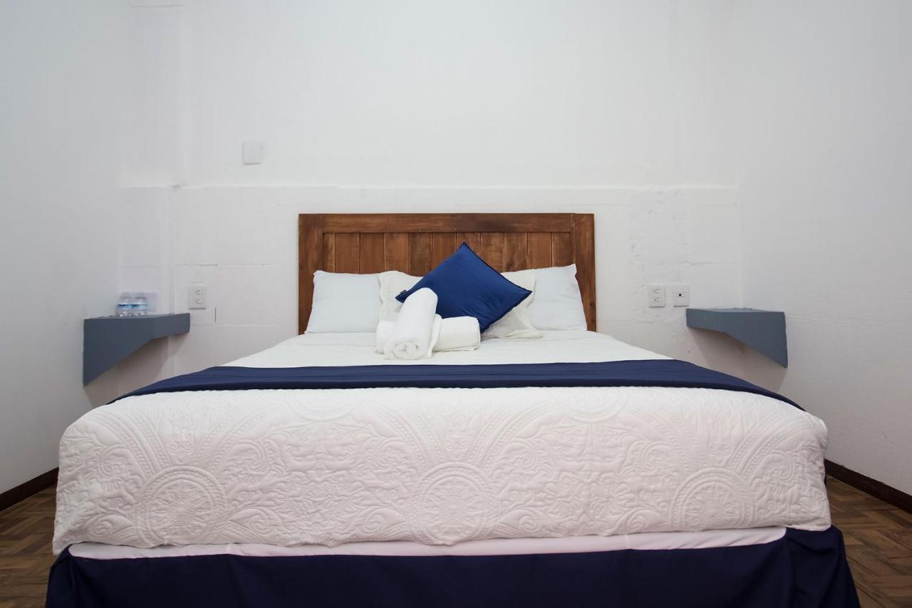Hotel Casa De Las Piedras Queretaro Ngoại thất bức ảnh